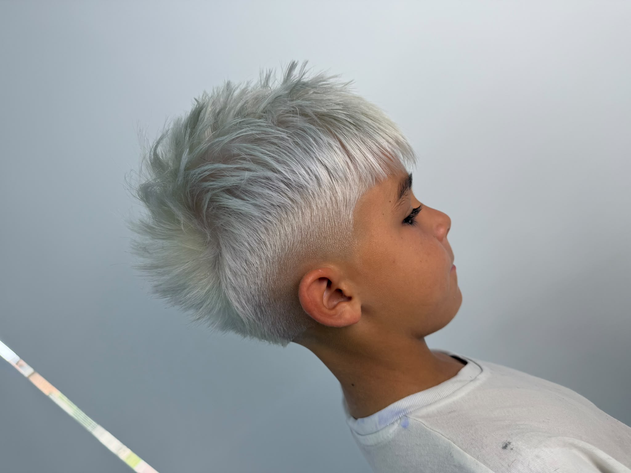 Corte fade y peinado en Academy Rafa Vargas Barberia Santander 2